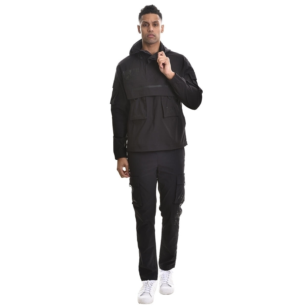 Switch Remarkable Men’s Black Windbreaker Set – Size M